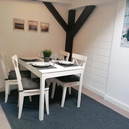 Charmantes Im Dachgeschoss *